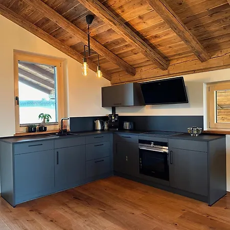 Deutschlands Groesstes Baumhaus Auf Der Alpakaweide Lägenhet Traitsching